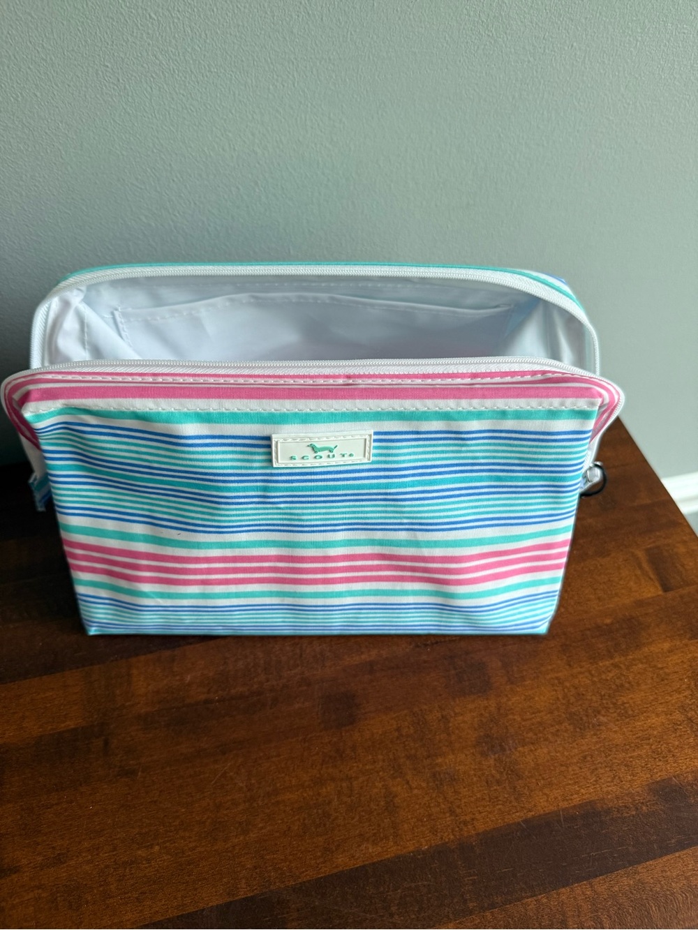 SCOUT Big Mouth Toiletry Bag Pool McCartney - Picture 10 of 10